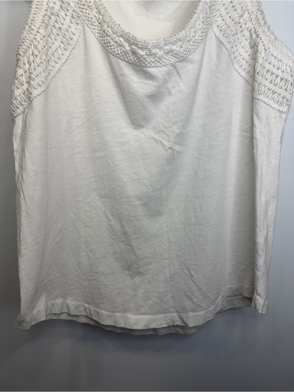 J.Crew White Crochet Trim Tank Top Size Large - Picture 6 of 11